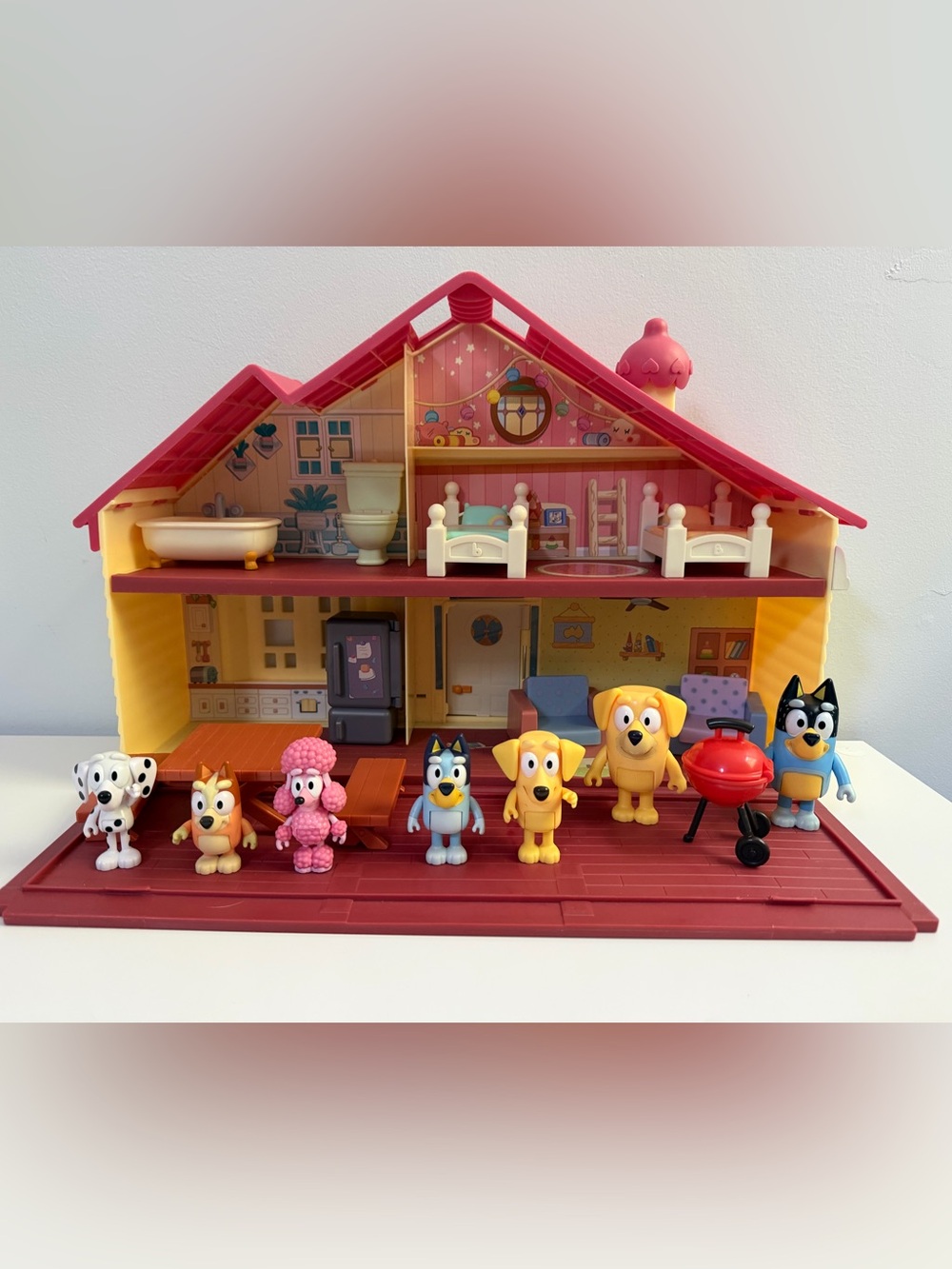 ($40 when you bundle) Bluey Family House + Bluey friends